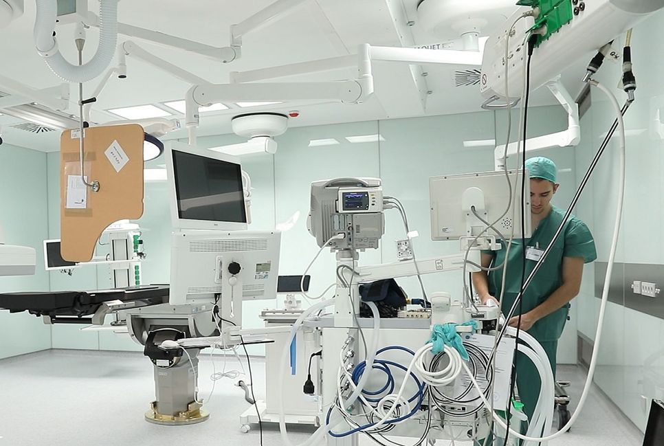 TECNICO SUPERIOR EN ELECTROMEDICINA CLINICA